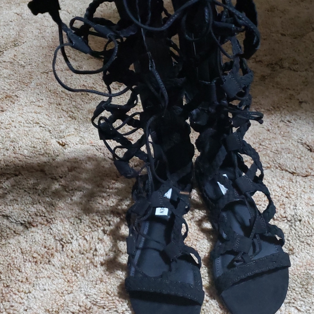 Gladiator sandal